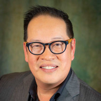 Dr. Michael Chin Logo
