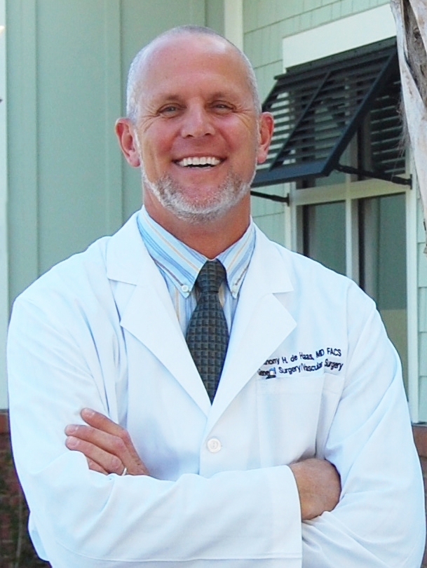 Dr. Tony de Haas Logo