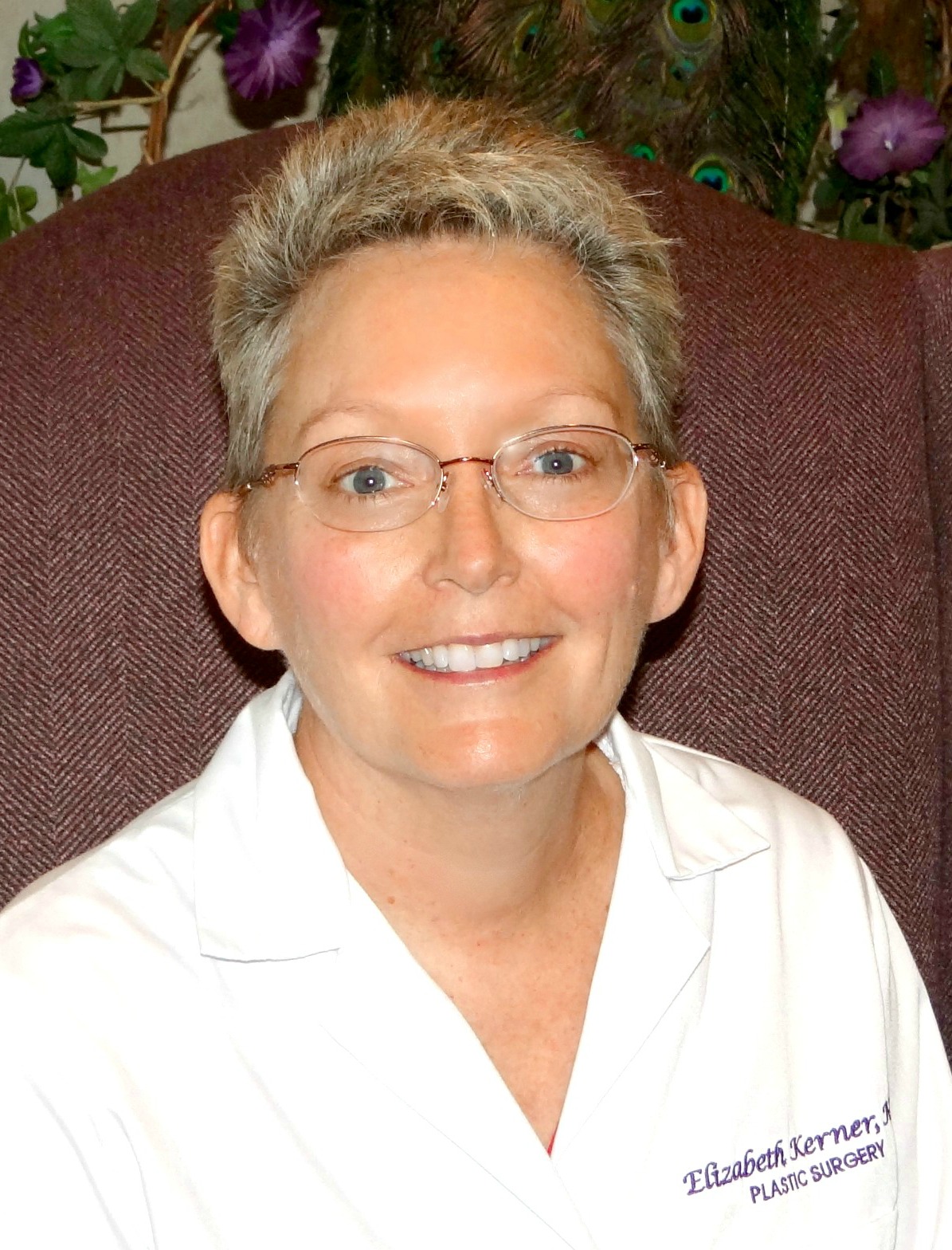 Elizabeth Kerner Logo