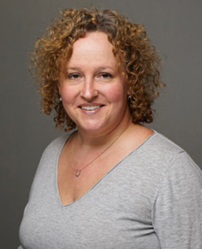 Trisha Hackman Logo