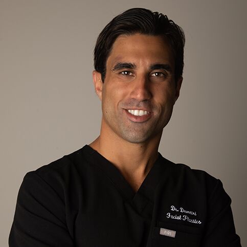 Dr. Demetri Arnaoutakis Logo